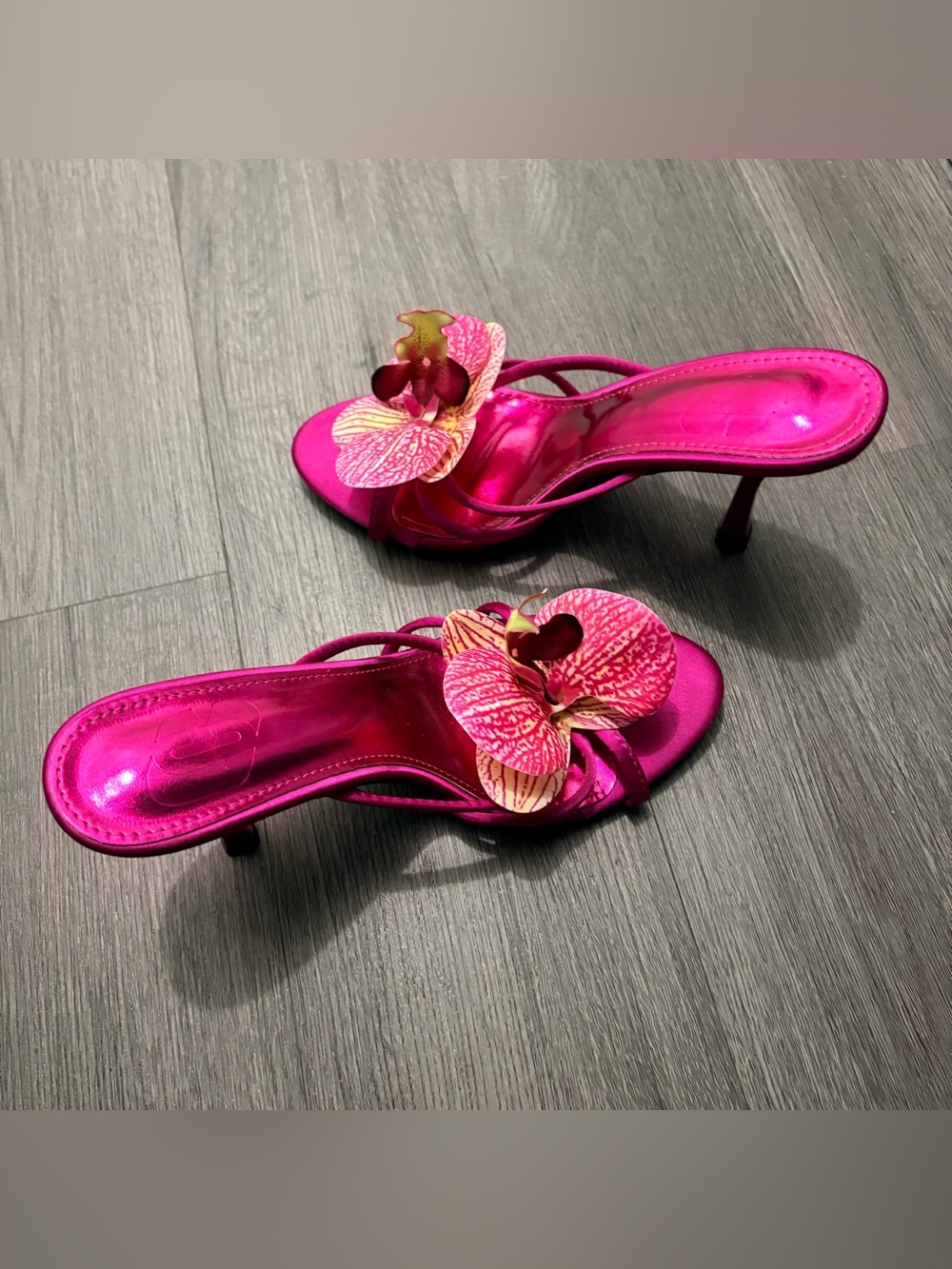 Fuchsia Floral Embellished Women's High Heel Sandals - Picture 2 of 2